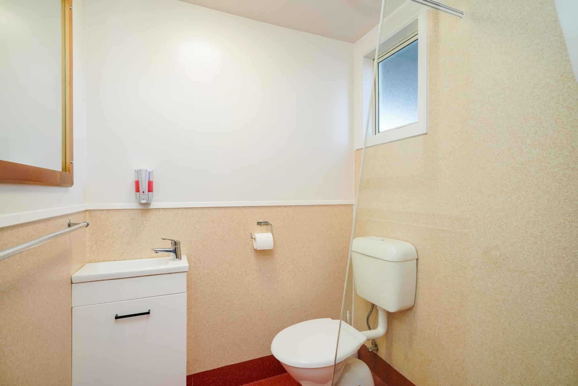 Beach Road Holiday Park Otatara Exterior foto